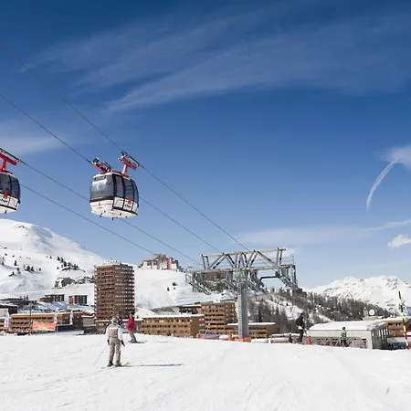 Apartment Divisible, Oriente Sud, Balcon En Etage Eleve, Au Pied Des Pistes - Fr-1-455-87 La Plagne